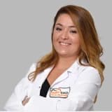 Dt. Beste Becerikli Kıvrak