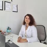 Dt. Sümeyra Dokuzparmak