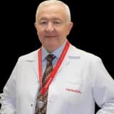 Op. Dr. Kadir Sağdıç