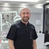 Uzm. Dr. Dt. Eren Yıldırım